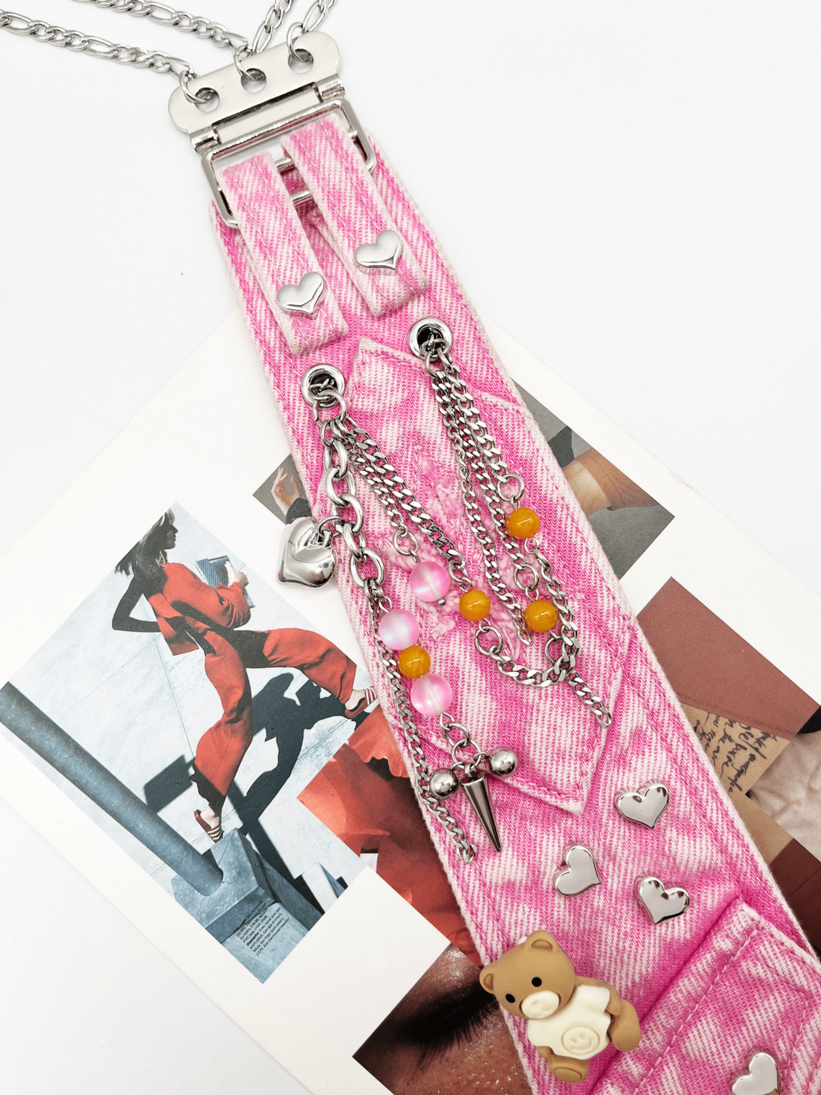 Pink Y2K Denim Necktie – Cute Decorative Tie with Chains & Charms - Image 2